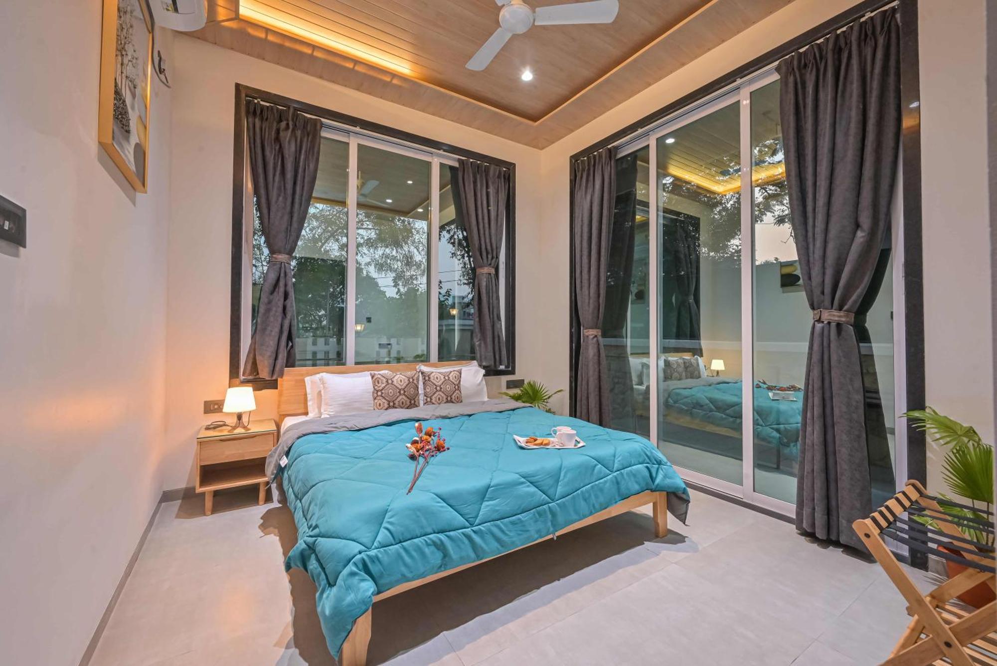 Elegant Villa By Tropicana Stays ロナバラ エクステリア 写真